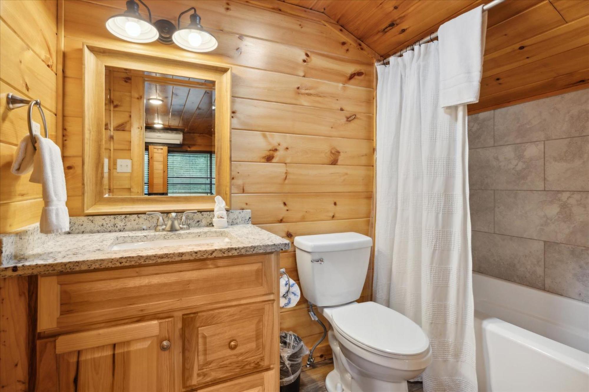 Hot Tub Fire Pit Game Room Theater Easy Access Sleeps 12 - Black Bear Lodge Піджен-Фордж Екстер'єр фото