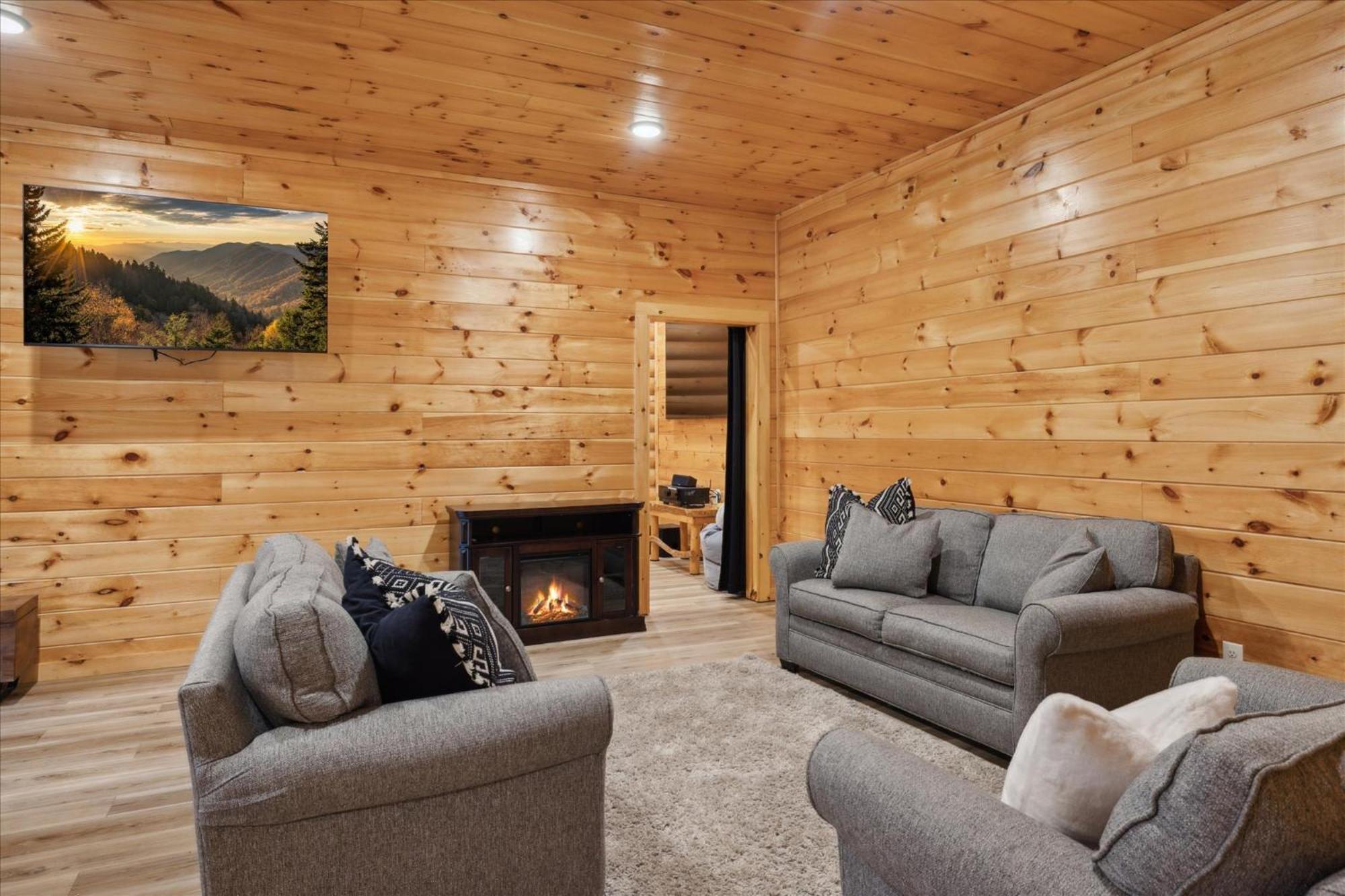 Hot Tub Fire Pit Game Room Theater Easy Access Sleeps 12 - Black Bear Lodge Піджен-Фордж Екстер'єр фото