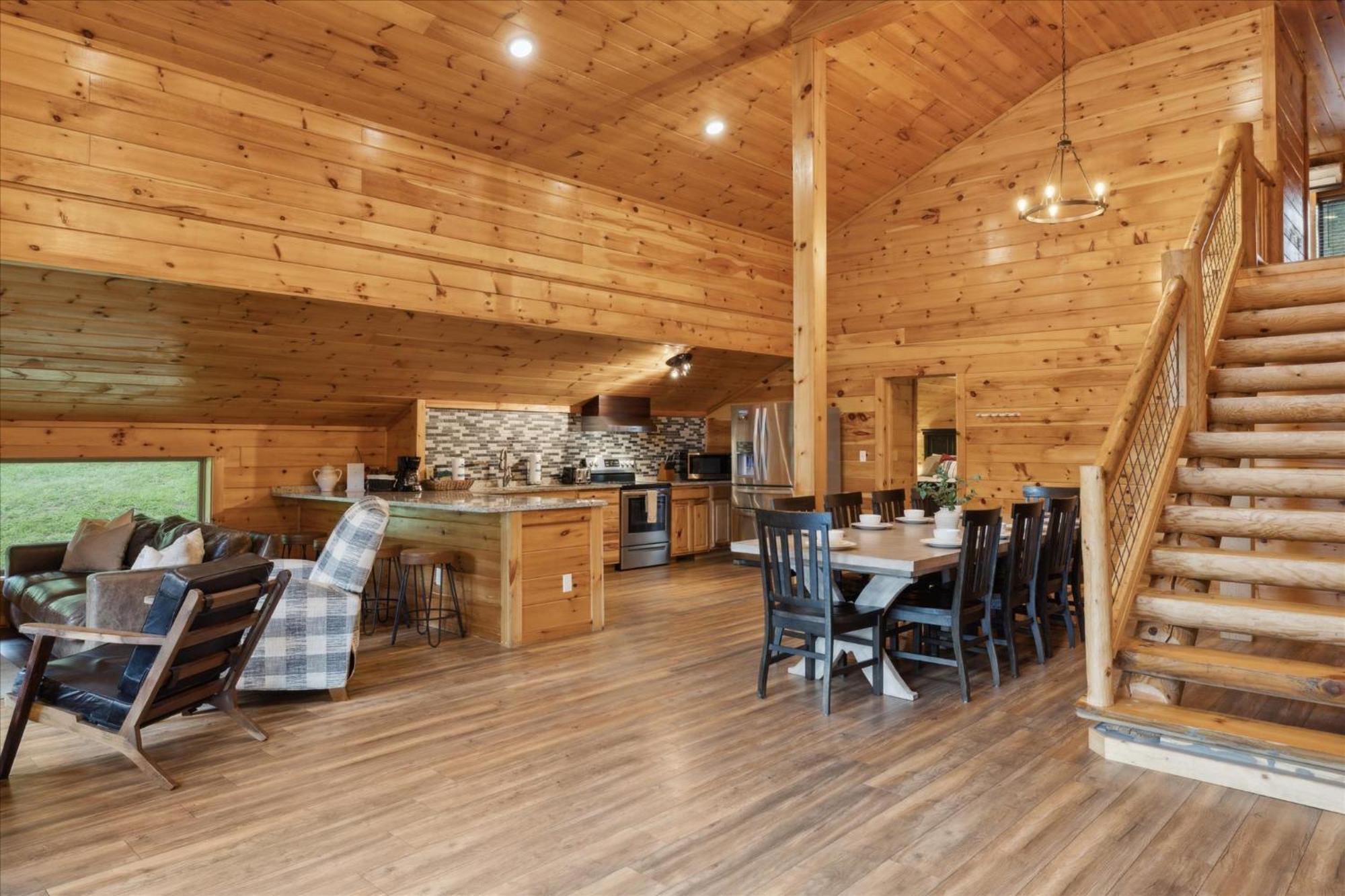 Hot Tub Fire Pit Game Room Theater Easy Access Sleeps 12 - Black Bear Lodge Піджен-Фордж Екстер'єр фото